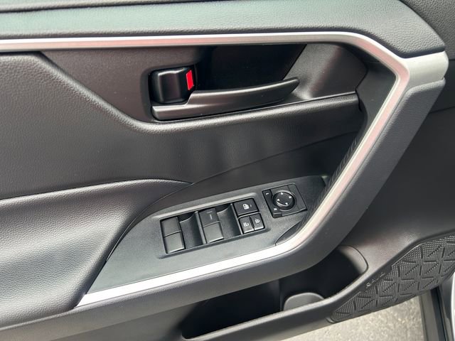 Certified 2023 Toyota RAV4 LE FWD image 11