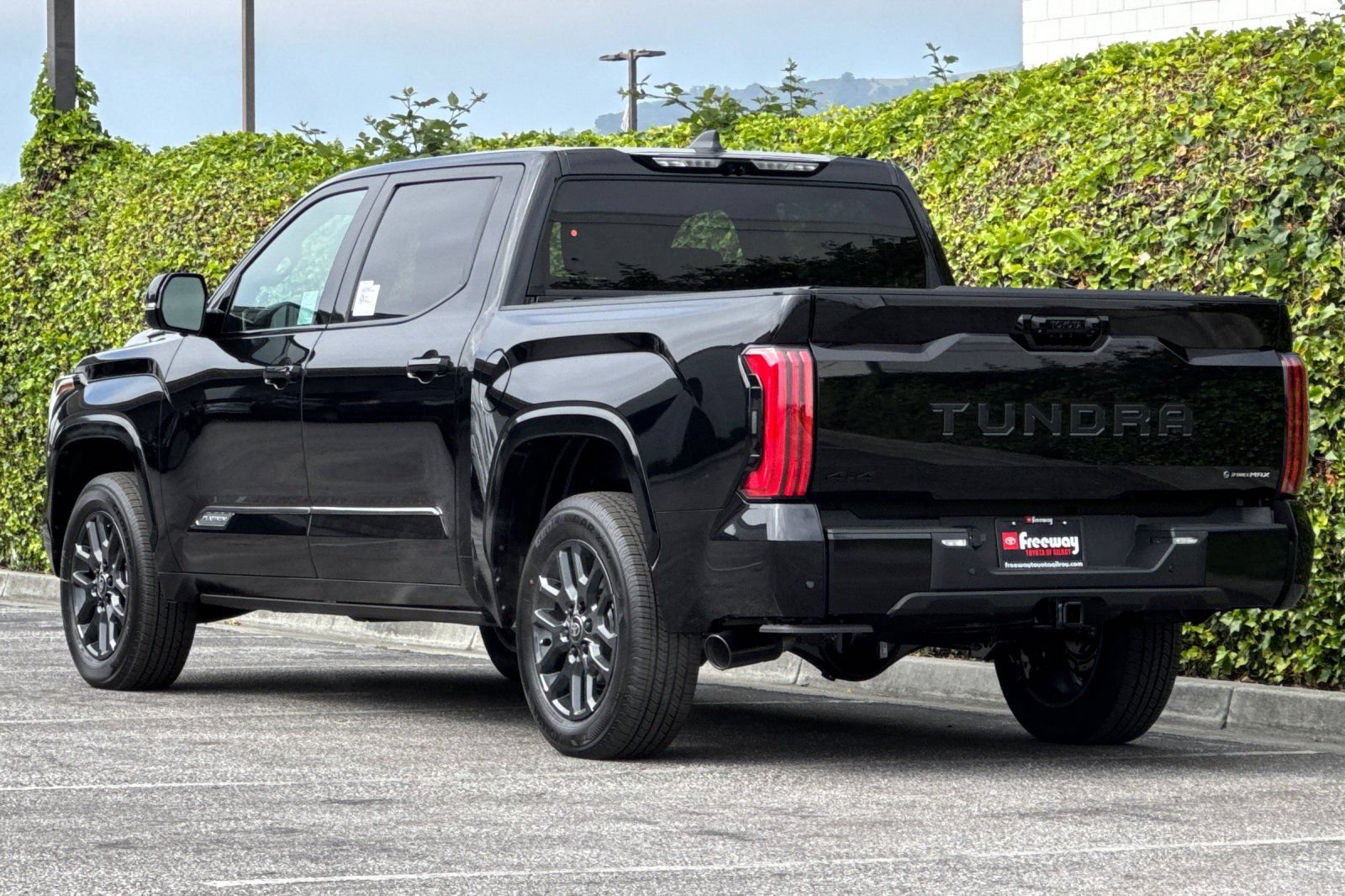 New 2026 Toyota Tundra Platinum AWD/4WD image 6