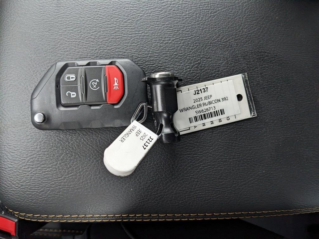 New 2025 Jeep Wrangler Unlimited Rubicon 392 image 36