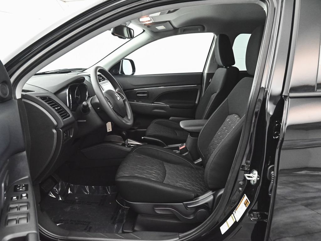 Used 2026 Mitsubishi Outlander Sport ES AWD/4WD image 27