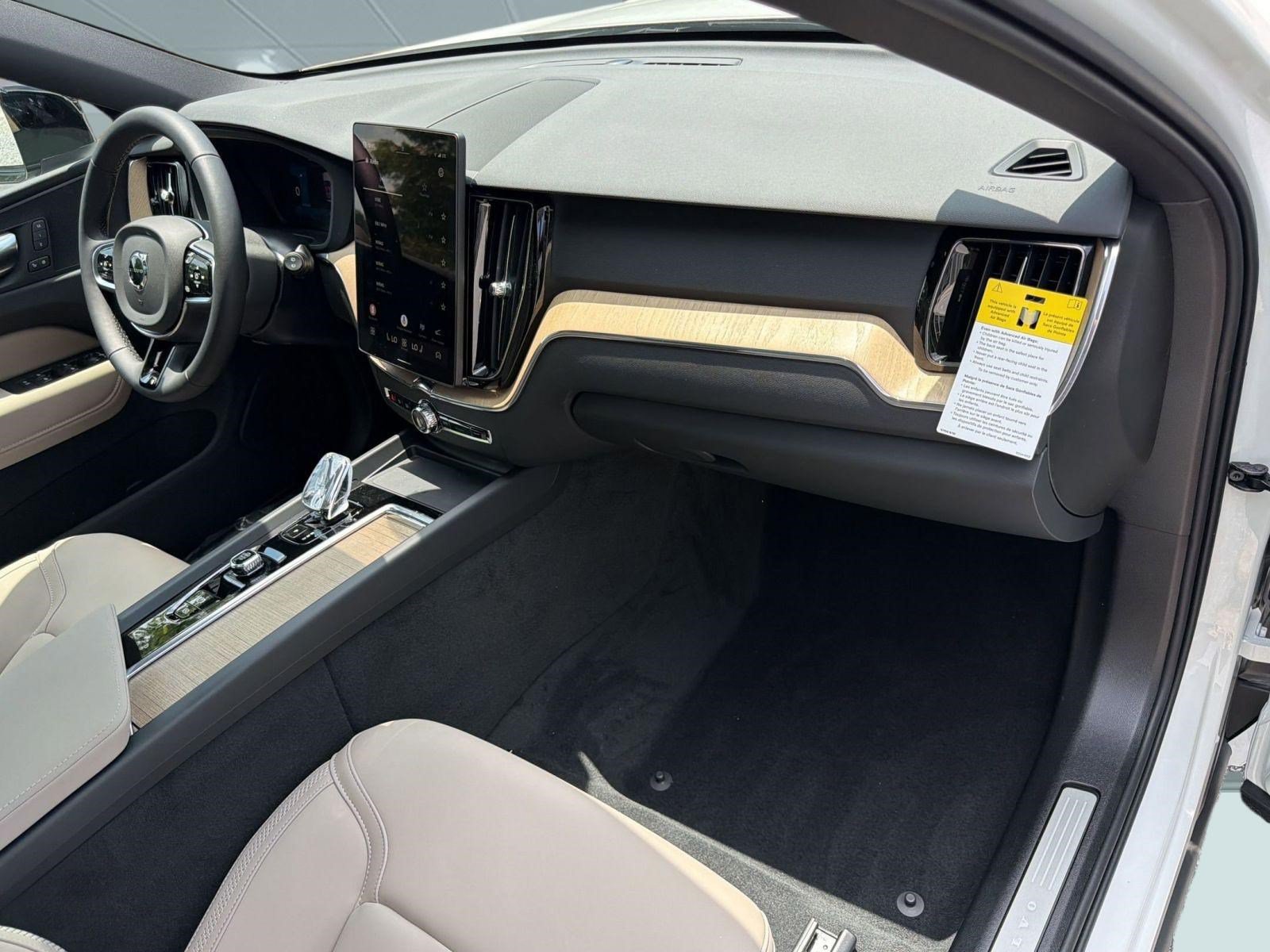 New 2026 Volvo XC60 B5 Core w/ Protection Package AWD/4WD image 31