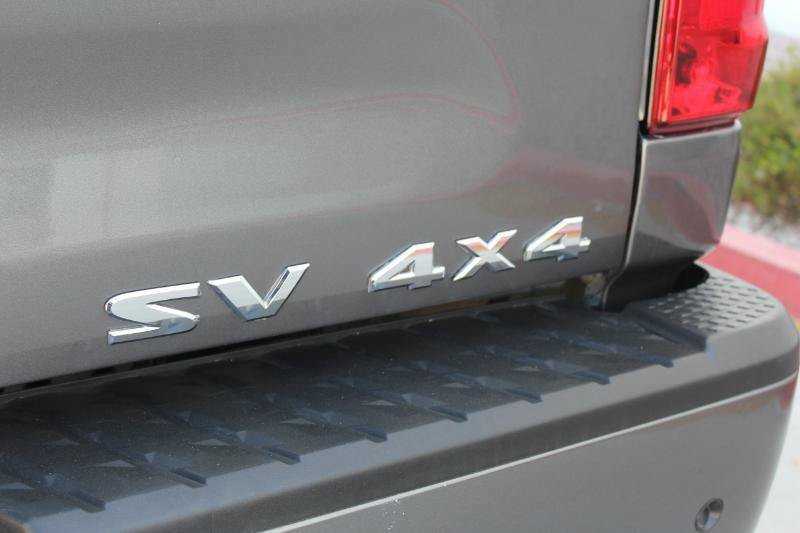 Used 2022 Nissan Titan SV AWD/4WD image 10