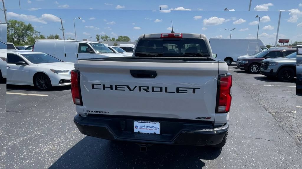 New 2026 Chevrolet Colorado ZR2 w/ Technology Package AWD/4WD image 9