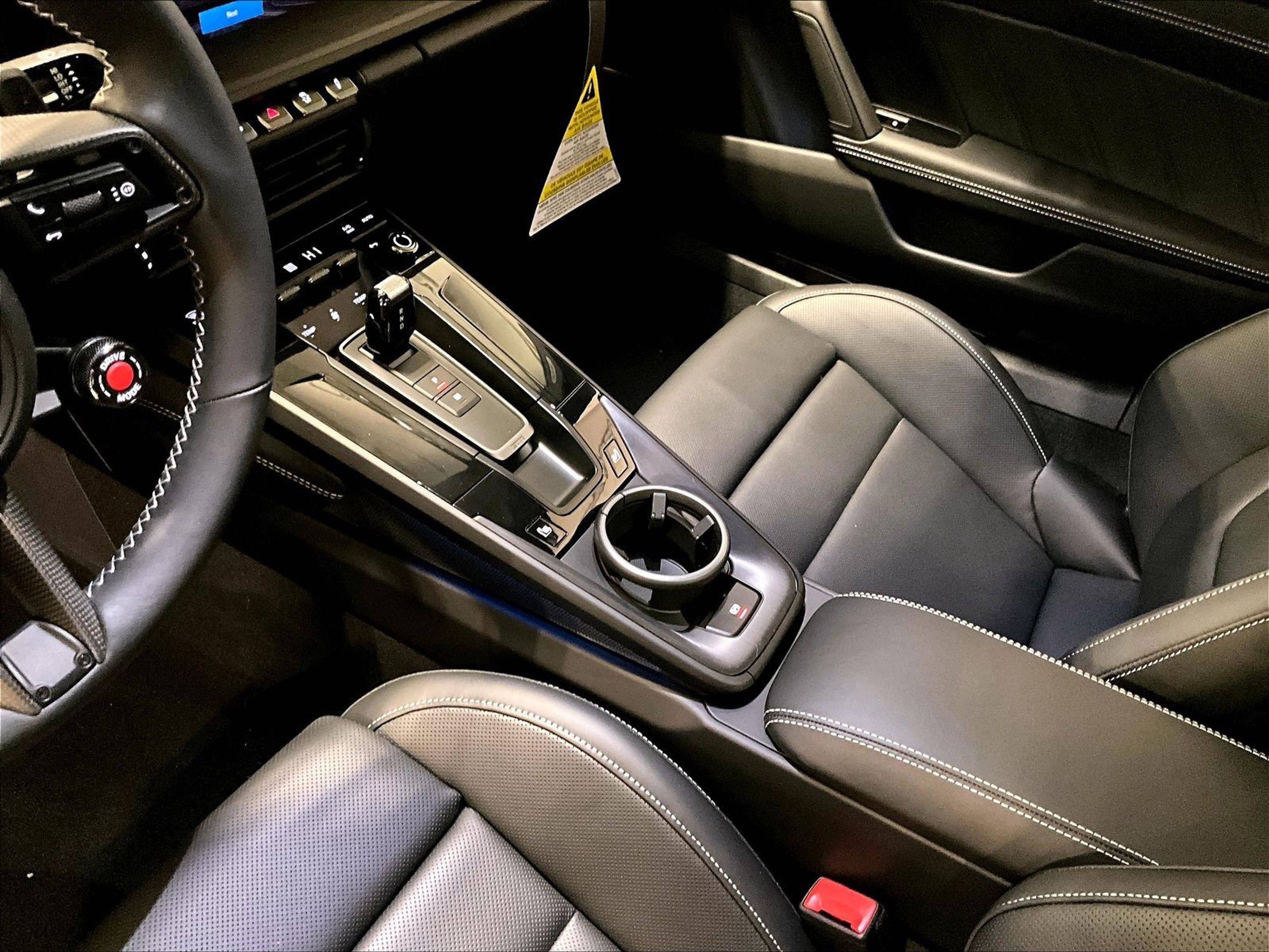 New 2026 Porsche 911 Carrera 4 GTS image 11