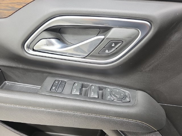 Used 2023 Chevrolet Tahoe Premier w/ Advanced Technology Package AWD/4WD image 28