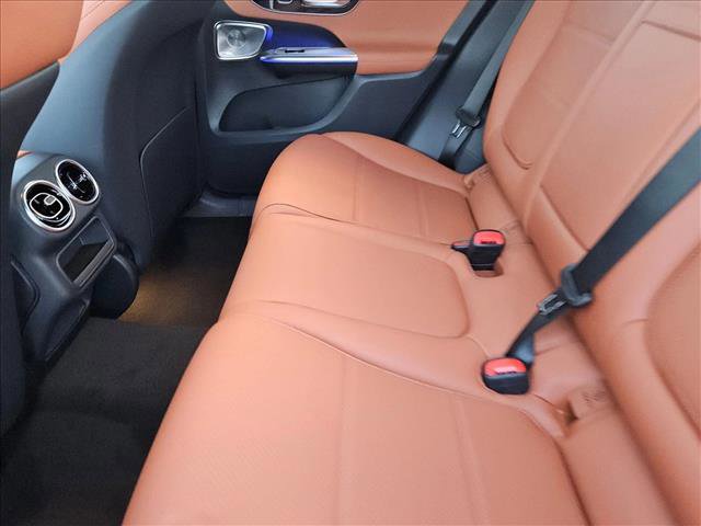 New 2026 Mercedes-Benz GLC 300 image 15
