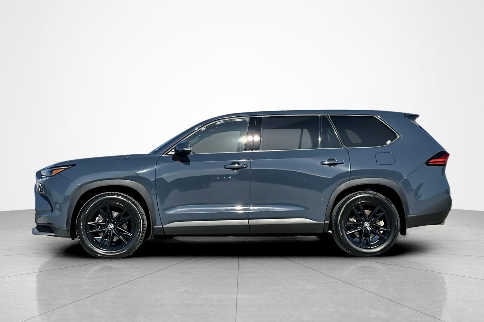 Certified 2024 Toyota Grand Highlander AWD Hybrid image 2