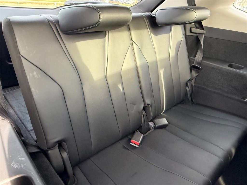 Certified 2023 Acura MDX FWD w/ Technology Package image 11