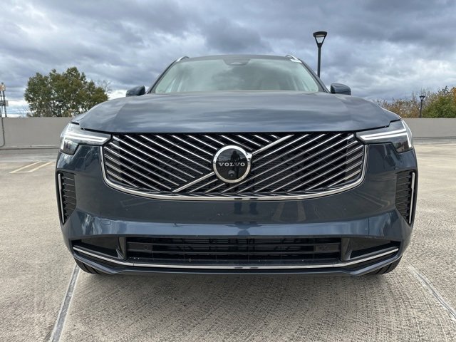 New 2026 Volvo XC90 B6 Ultra image 2
