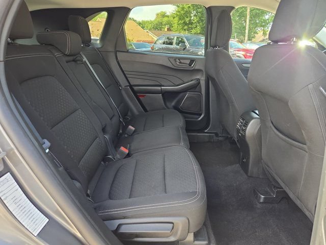 Used 2025 Ford Escape Active AWD/4WD image 25