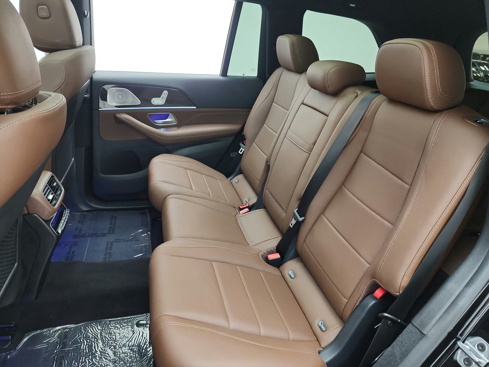 Certified 2026 Mercedes-Benz GLS 450 4MATIC image 13
