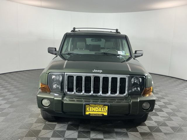 Used 2007 Jeep Commander Sport AWD/4WD image 2