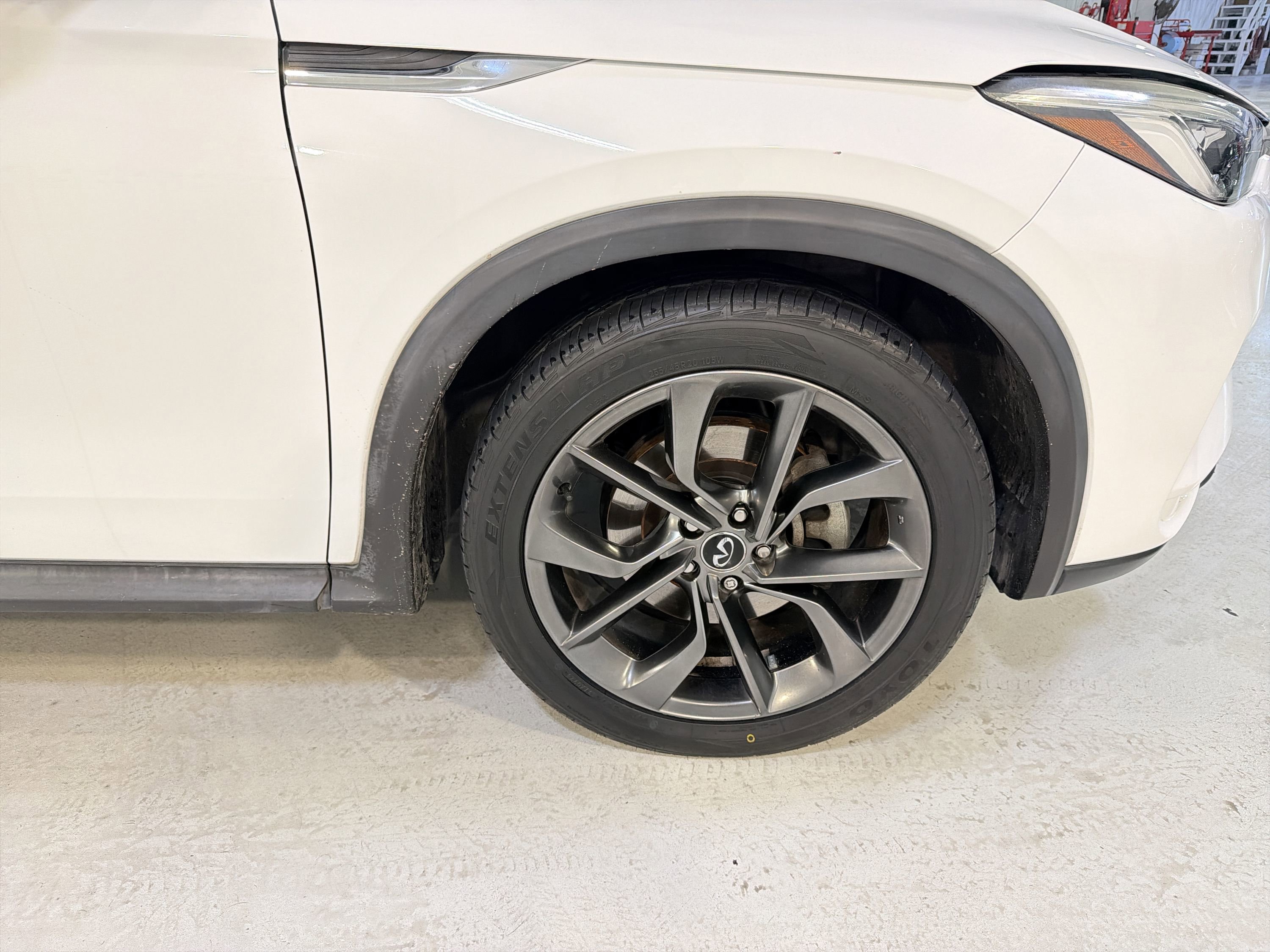 Used 2019 INFINITI QX50 Essential w/ Sensory Package FWD image 30