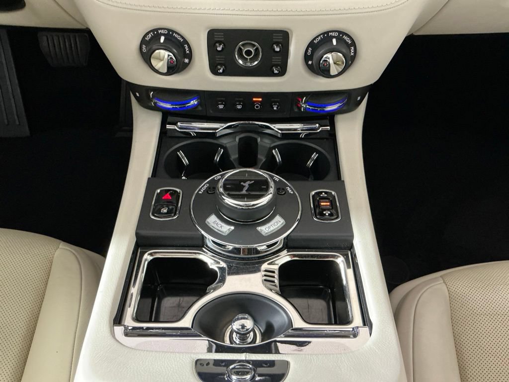 Used 2014 Rolls-Royce Wraith RWD image 13