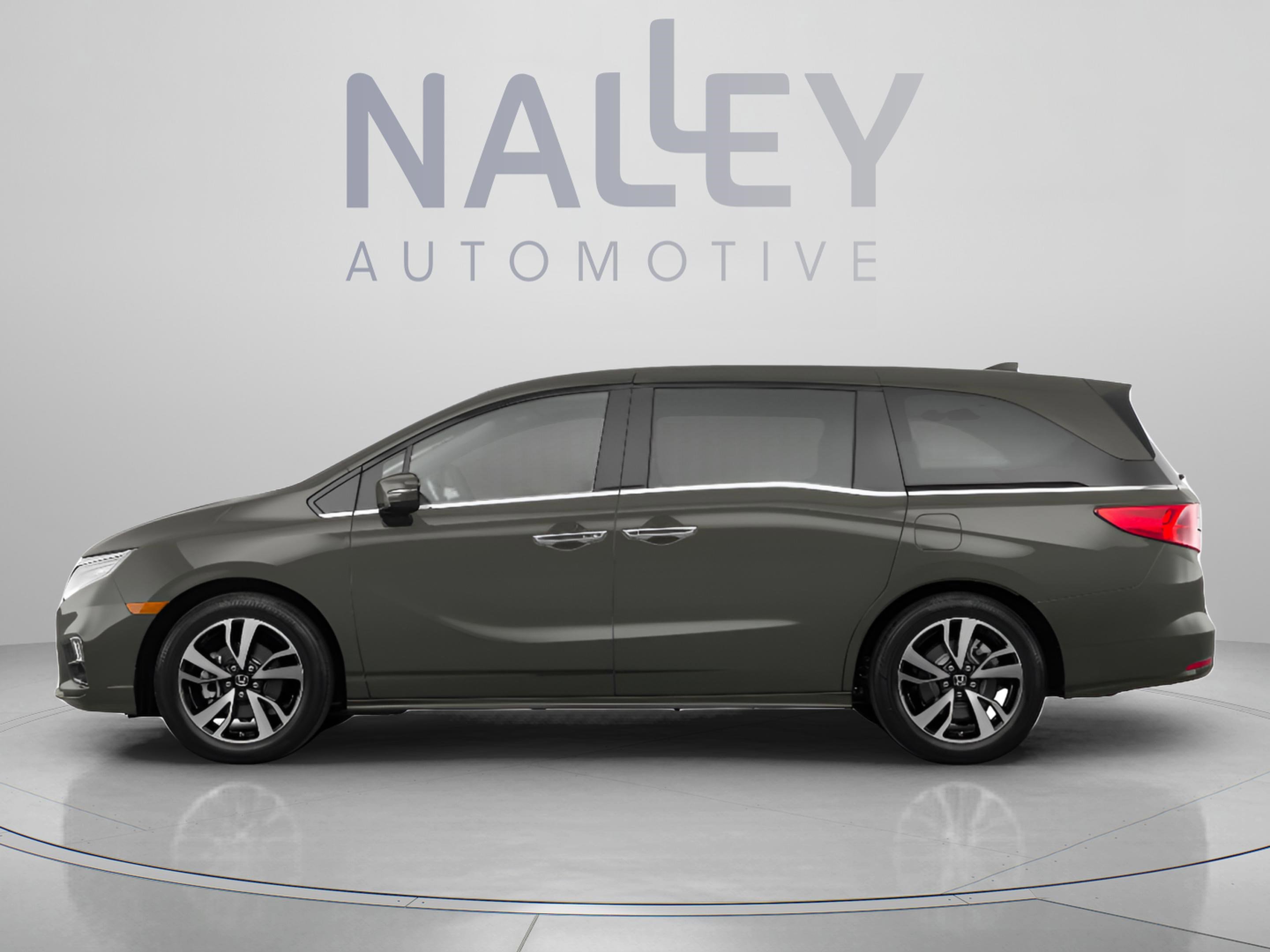Used 2019 Honda Odyssey Elite image 2