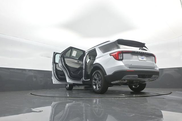 New 2026 Ford Explorer Active w/ Active Comfort Package image 44