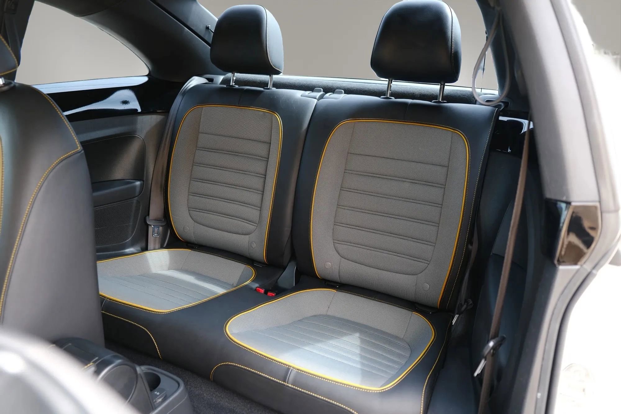 Used 2016 Volkswagen Beetle 1.8T Dune w/ Dune Technology Package image 22