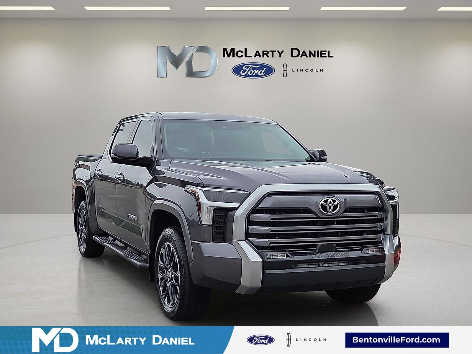Used 2024 Toyota Tundra Limited w/ Power Package AWD/4WD video 1