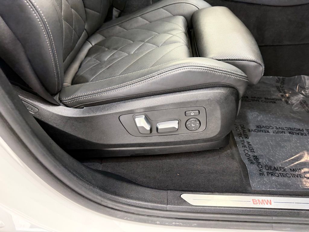 Used 2025 BMW X5 xDrive40i image 24