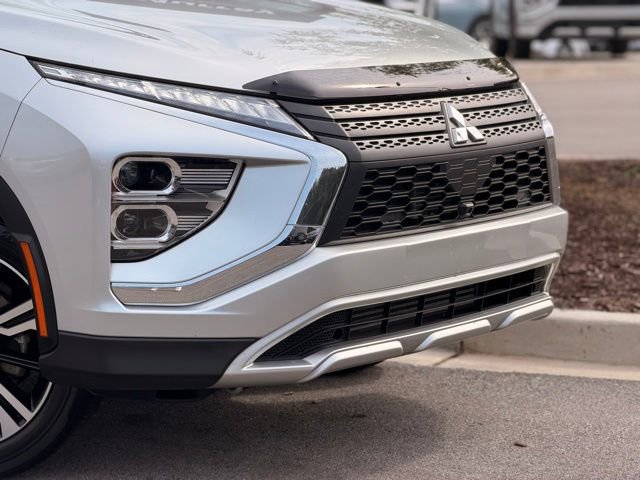 Used 2025 Mitsubishi Eclipse Cross SE AWD/4WD image 3