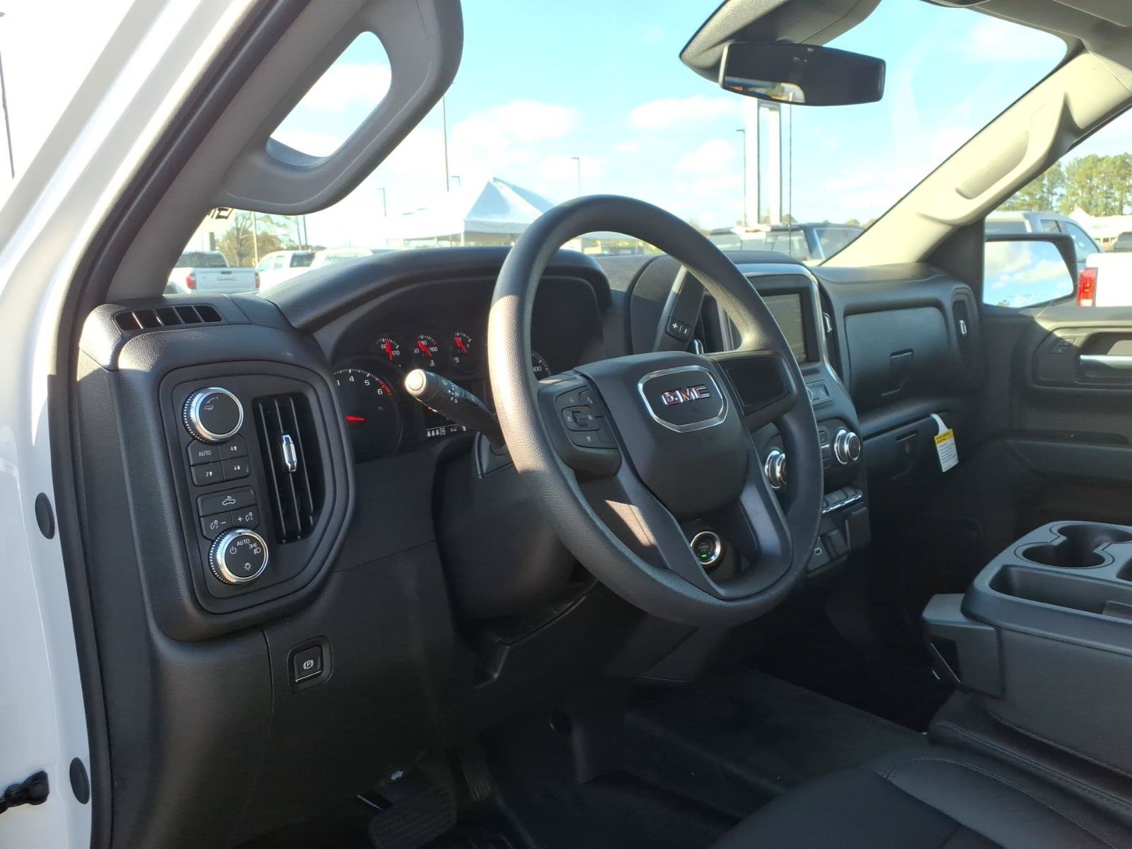 New 2026 GMC Sierra 1500 Pro w/ Pro Value Package AWD/4WD image 7