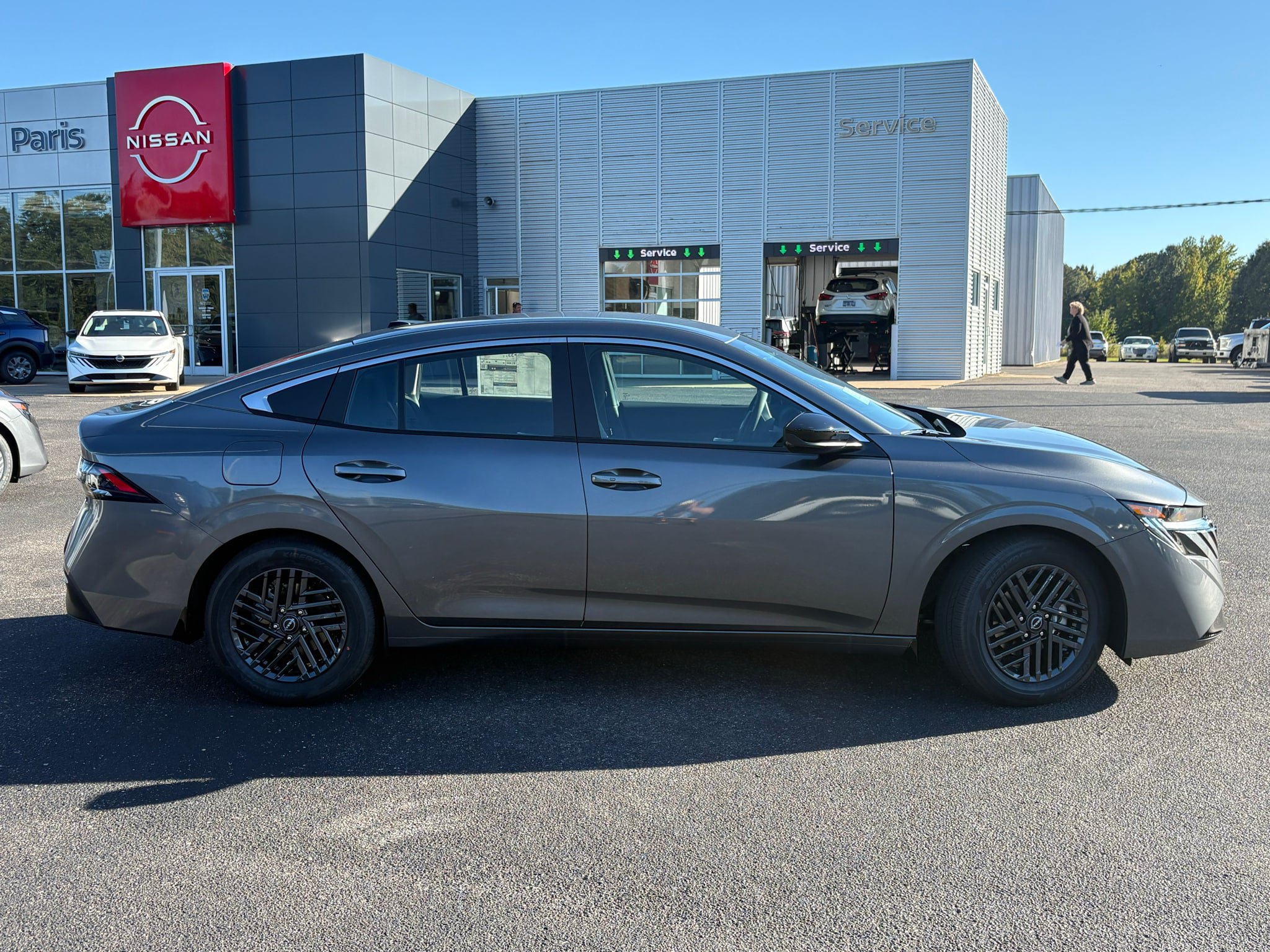 New 2027 Nissan Sentra SV w/ SV Convenience Package FWD image 6