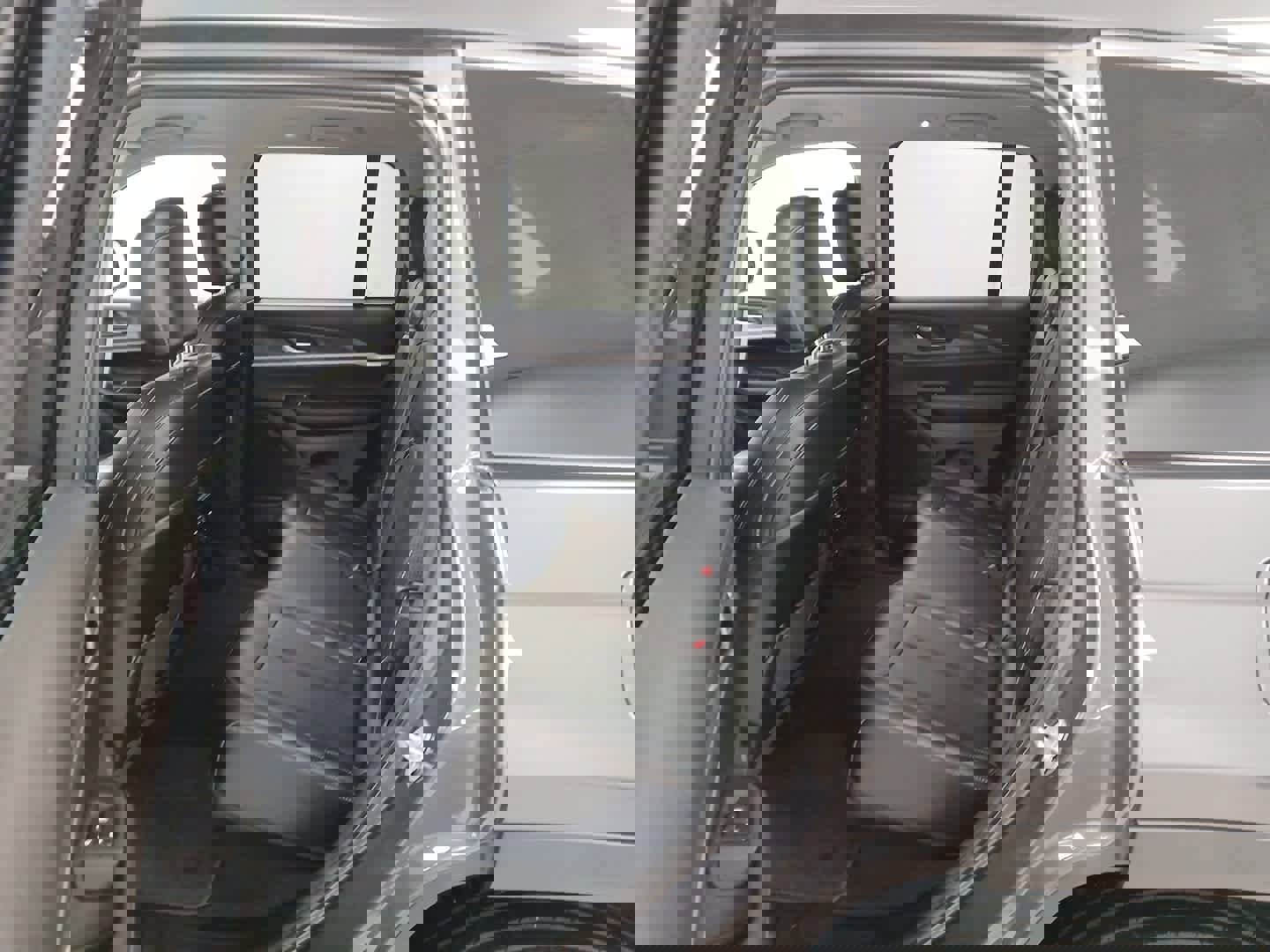 Used 2024 Jeep Grand Cherokee Limited image 14