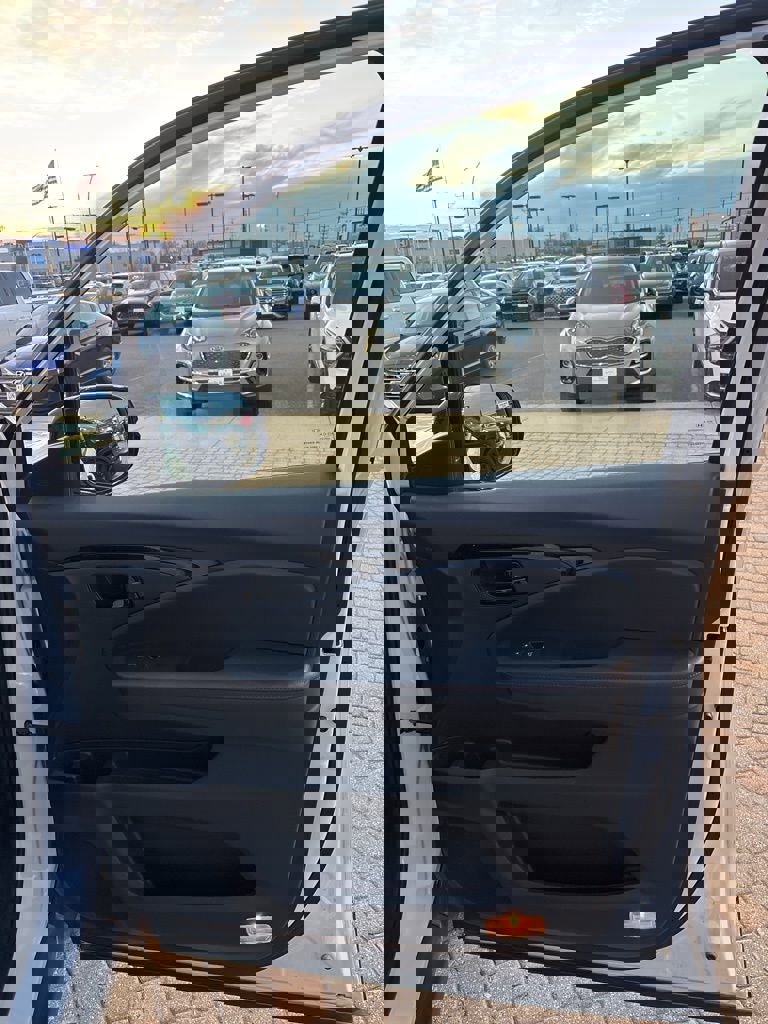 Used 2024 Honda Passport Black Edition image 26