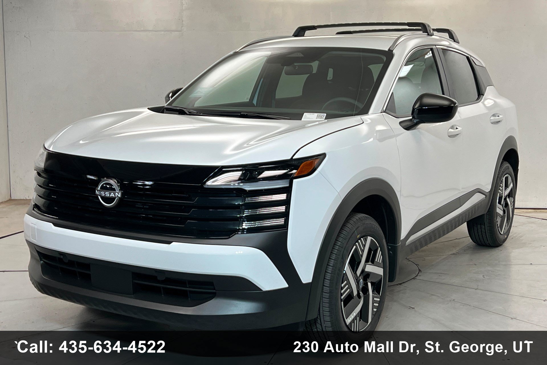 New 2026 Nissan Kicks SV w/ Cold Weather Package FWD image 1
