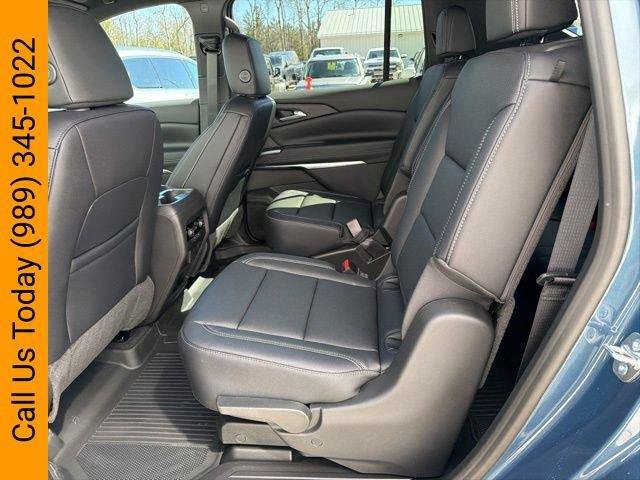New 2026 Chevrolet Traverse LT w/ Driver Confidence Package FWD image 29