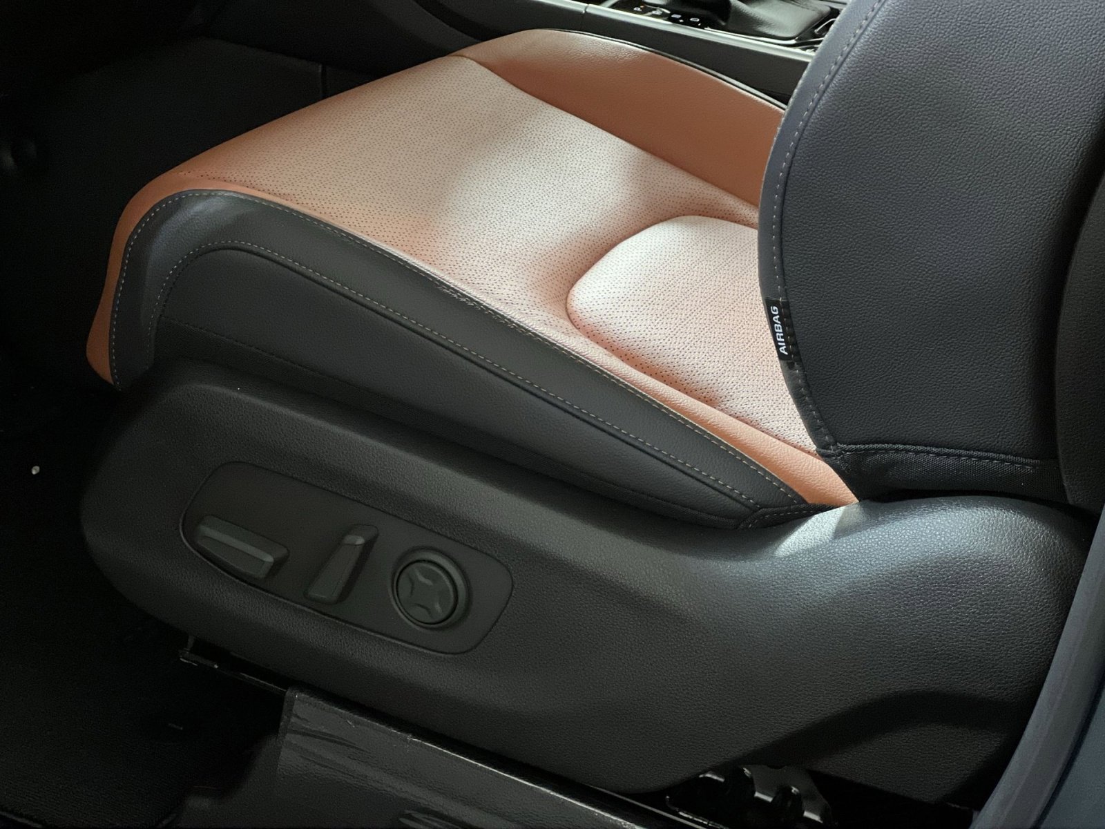 New 2026 Kia Carnival SX Prestige image 12