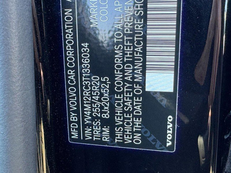 New 2026 Volvo XC60 B5 Plus w/ Protection Package Premier image 17