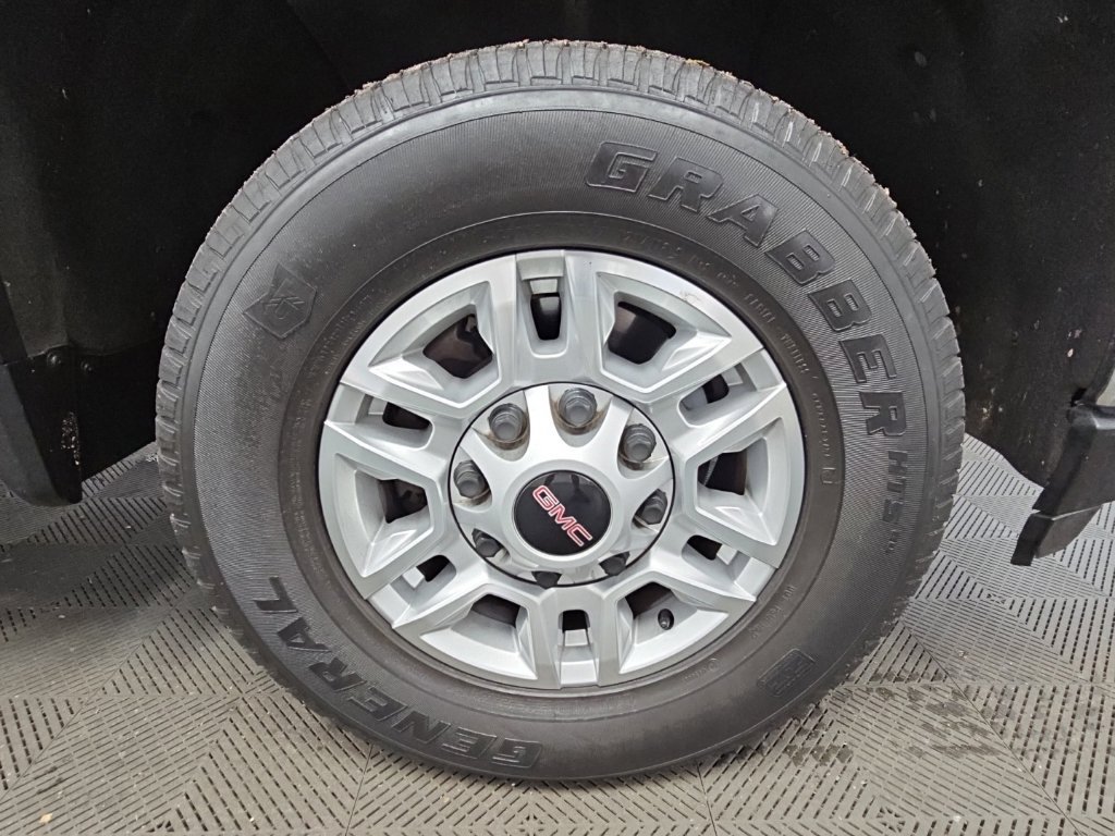 Used 2022 GMC Sierra 2500 SLE w/ SLE Convenience Package AWD/4WD image 44