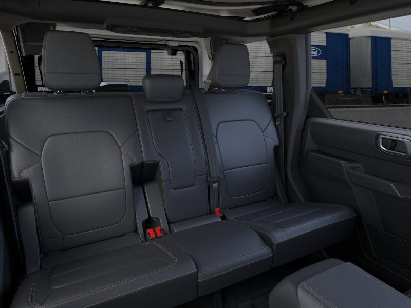 New 2025 Ford Bronco Badlands image 11