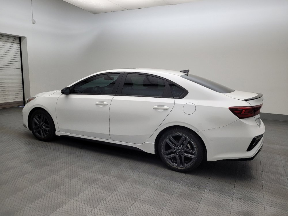 Used 2021 Kia Forte GT-Line w/ GT-Line Premium Package FWD image 3