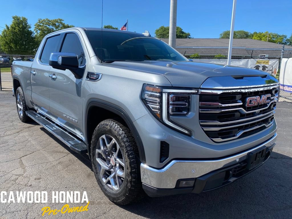 Used 2025 GMC Sierra 1500 SLT w/ SLT Premium Plus Package