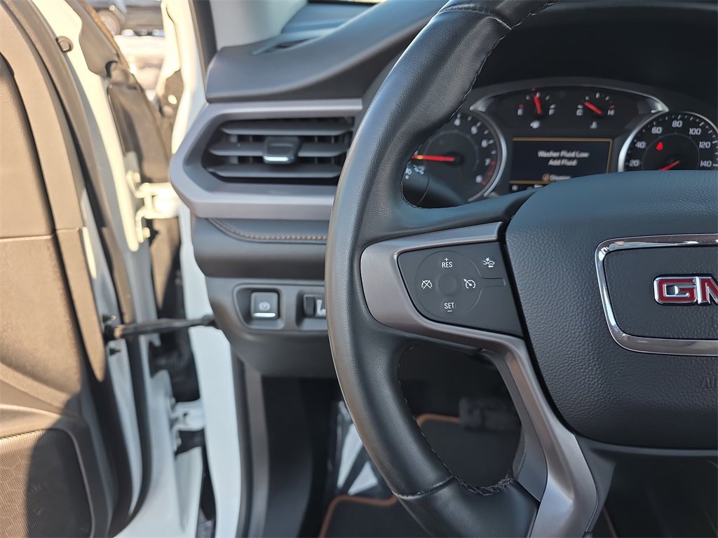 Used 2023 GMC Acadia AT4 image 19