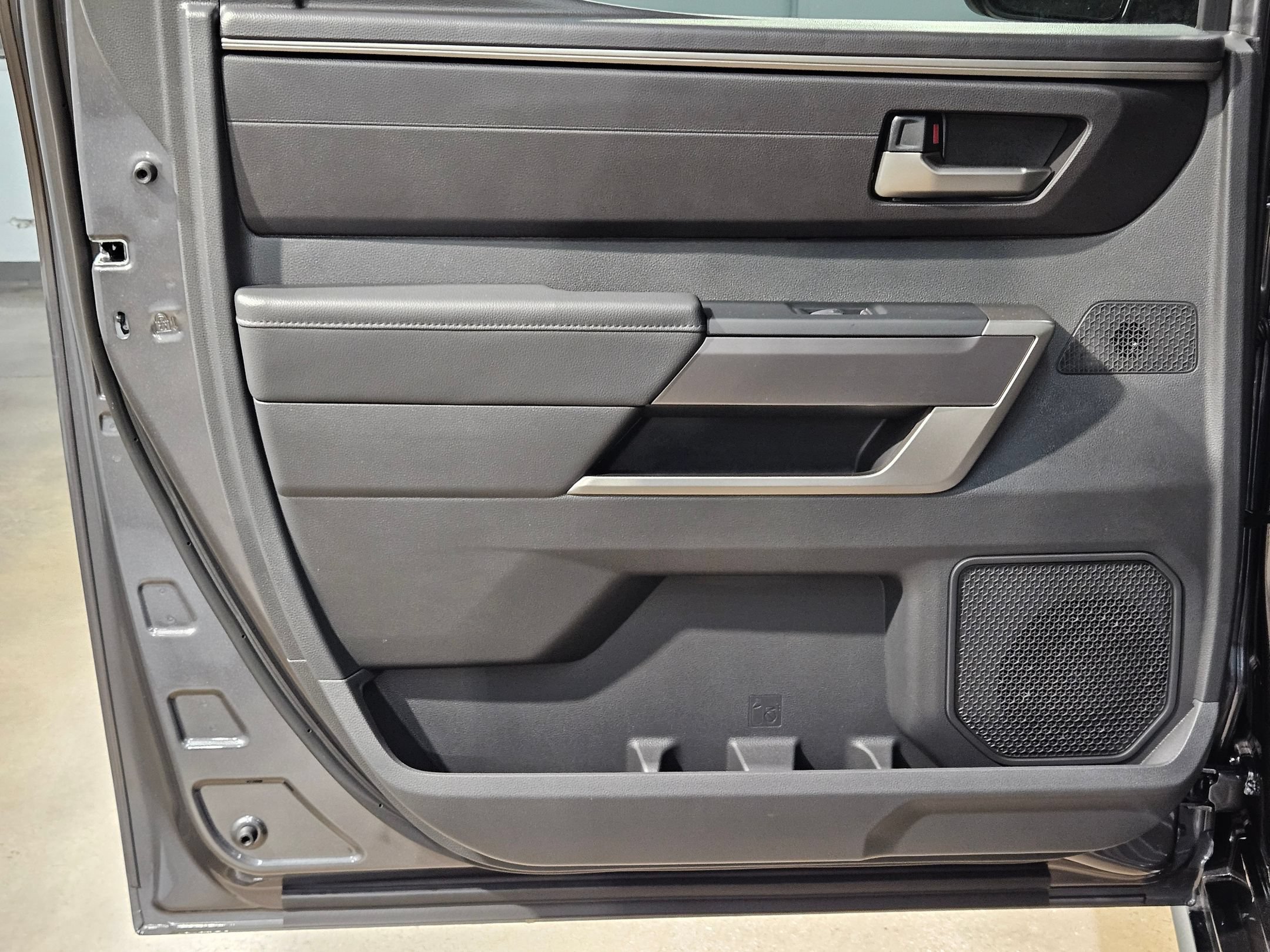 New 2026 Toyota Tundra SR5 AWD/4WD image 19