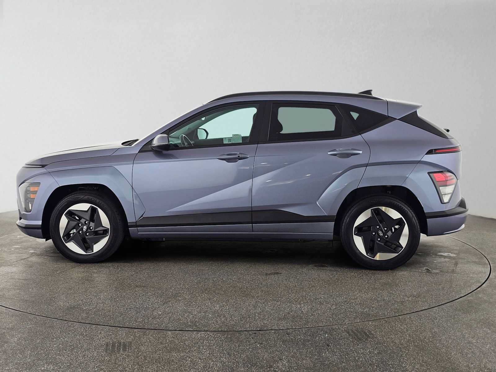 Used 2024 Hyundai Kona SEL FWD image 6