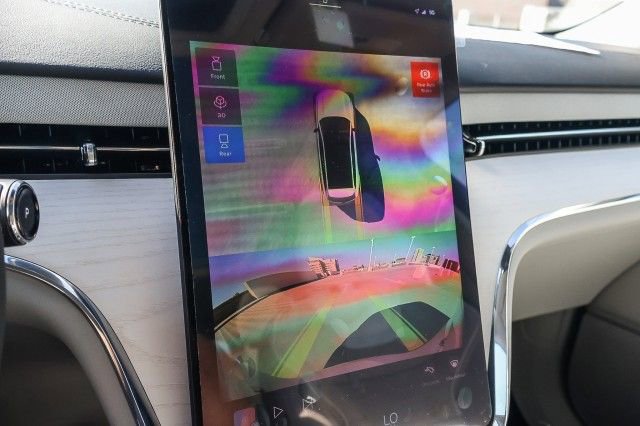 New 2025 Volvo EX90 Ultra image 23