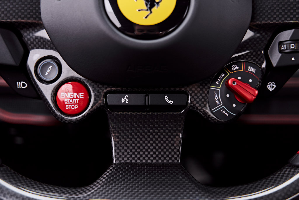 Used 2020 Ferrari F8 Tributo RWD image 75
