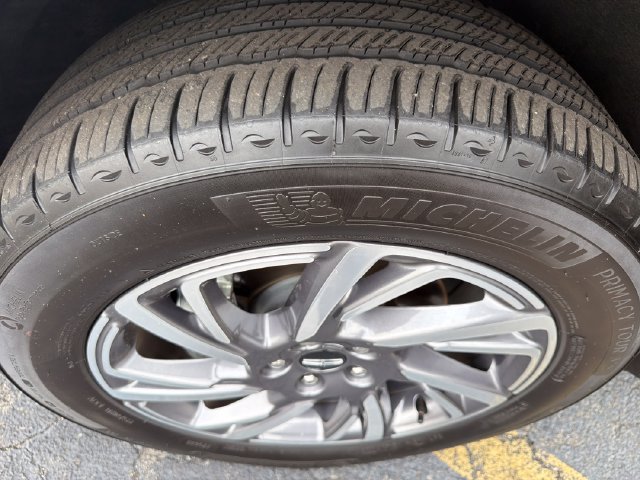Certified 2024 Lincoln Corsair FWD image 30