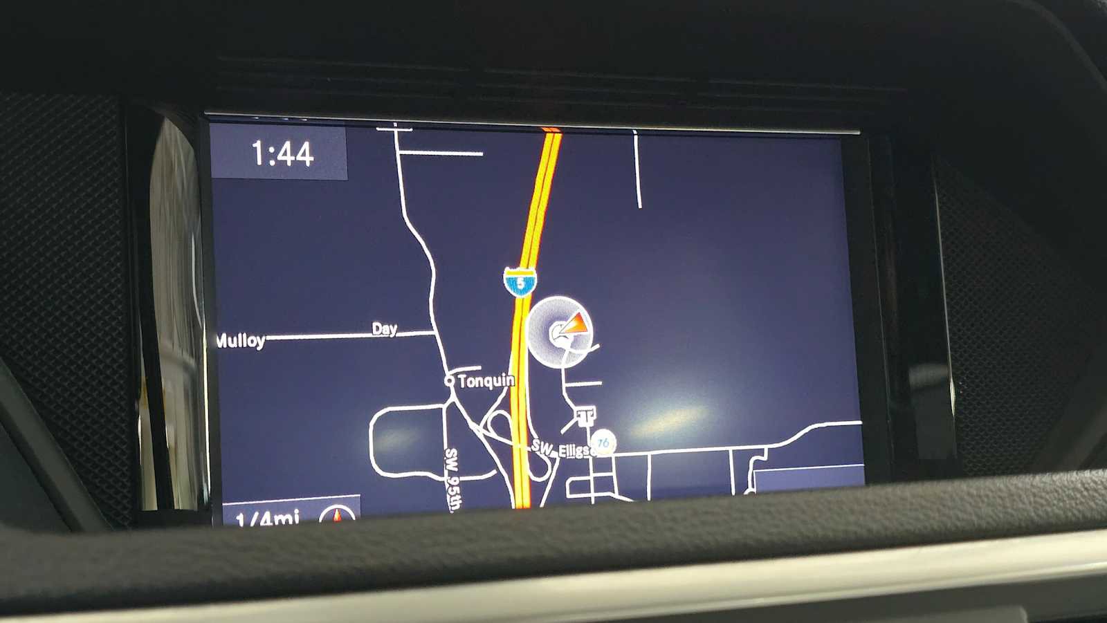 Used 2013 Mercedes-Benz E 350 4MATIC Sedan image 31