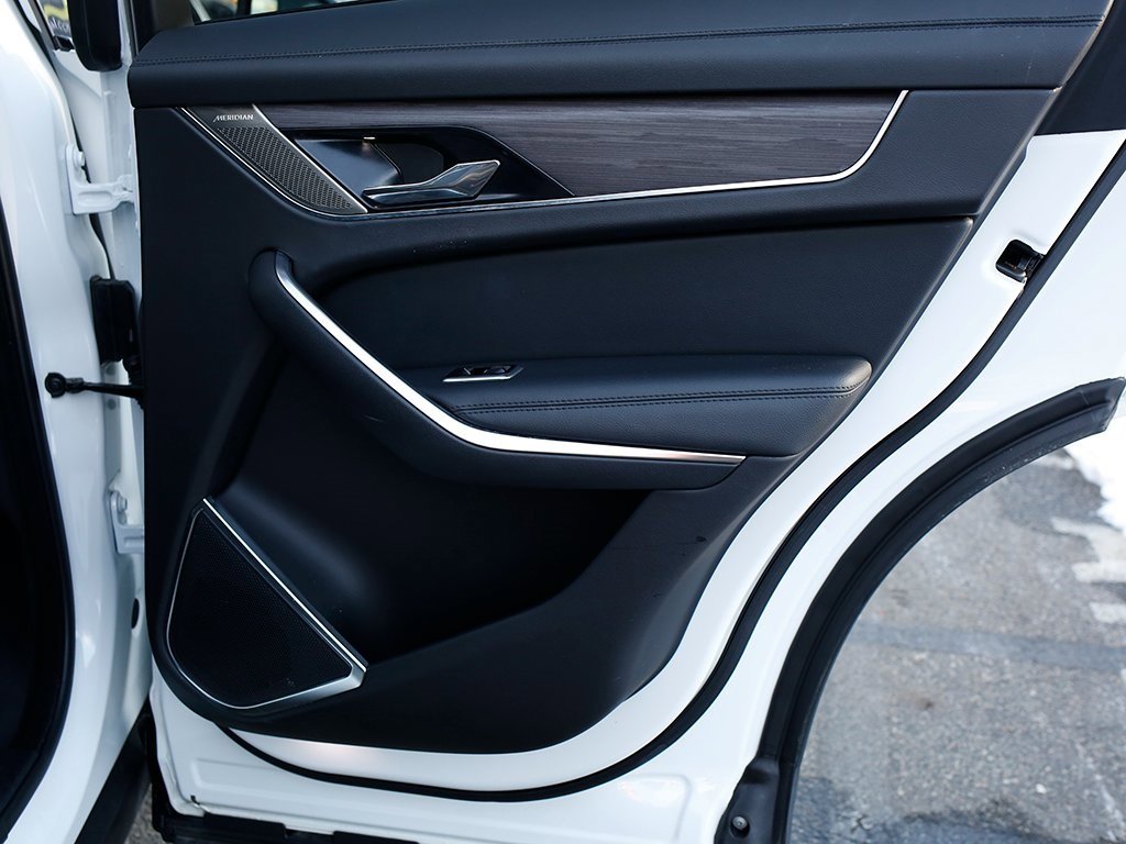 Used 2022 Jaguar F-PACE S image 25