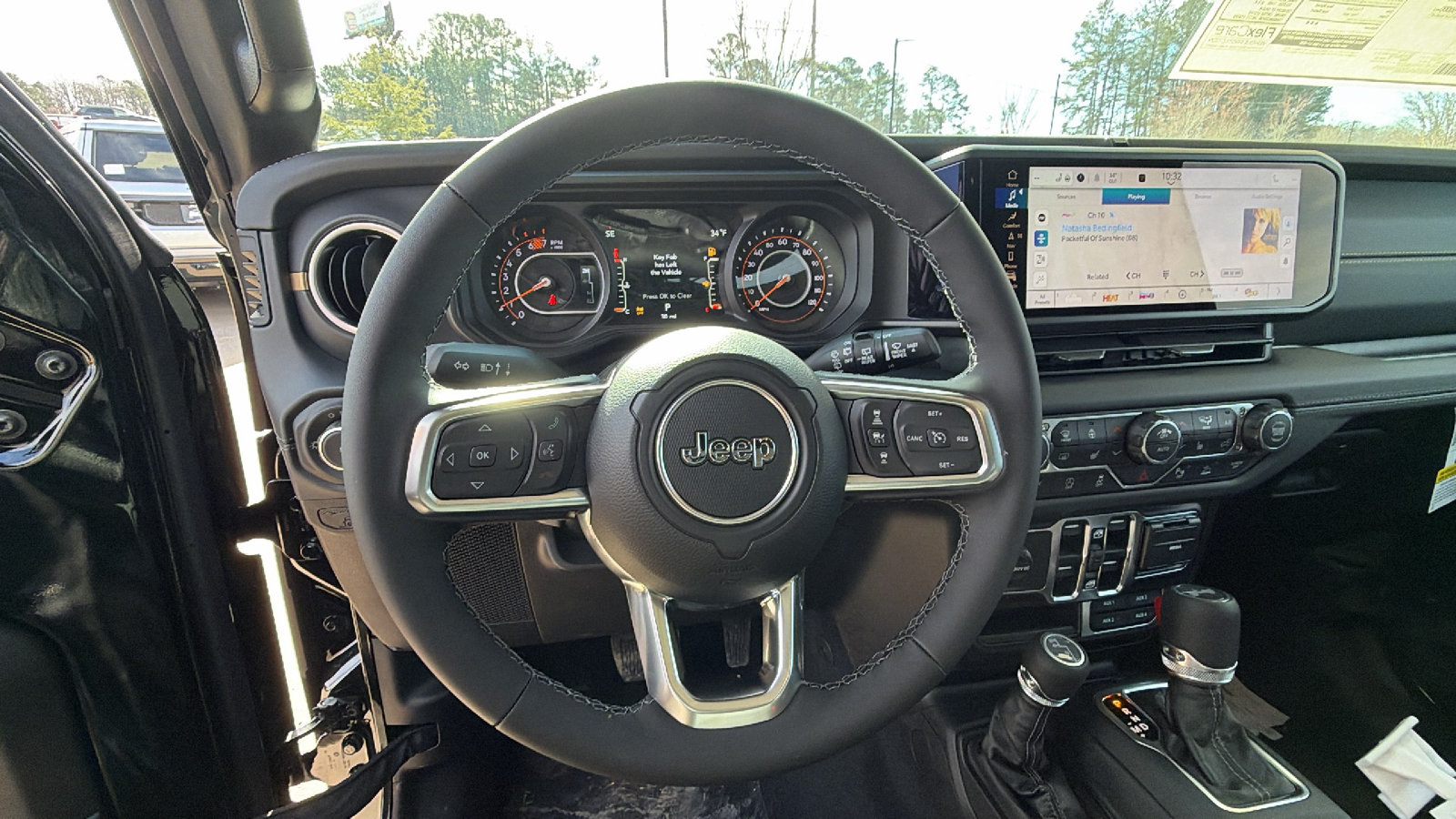 New 2026 Jeep Wrangler Unlimited Sahara w/ Whitecap Package AWD/4WD image 22