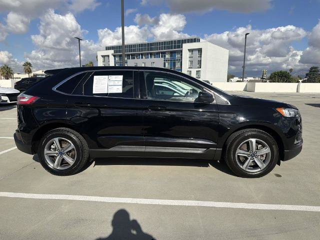 Certified 2022 Ford Edge SEL w/ Convenience Package AWD/4WD image 10