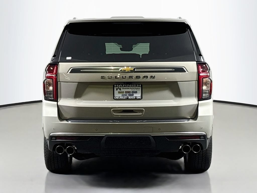 Certified 2024 Chevrolet Suburban High Country AWD/4WD image 6