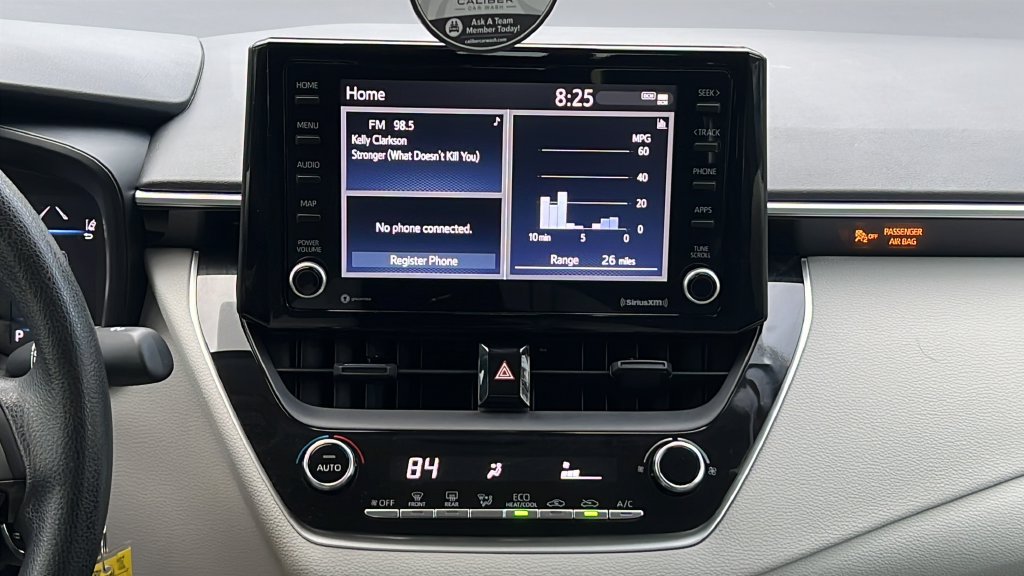 Used 2022 Toyota Corolla LE FWD image 13