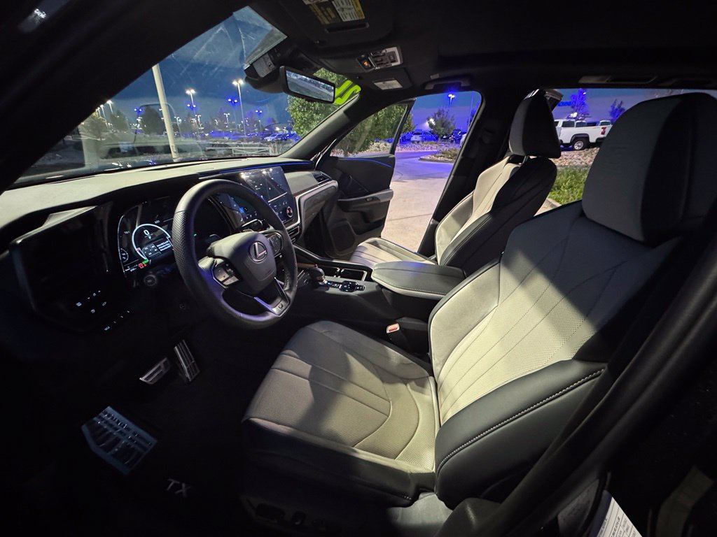 Used 2026 Lexus TX 500h AWD image 25