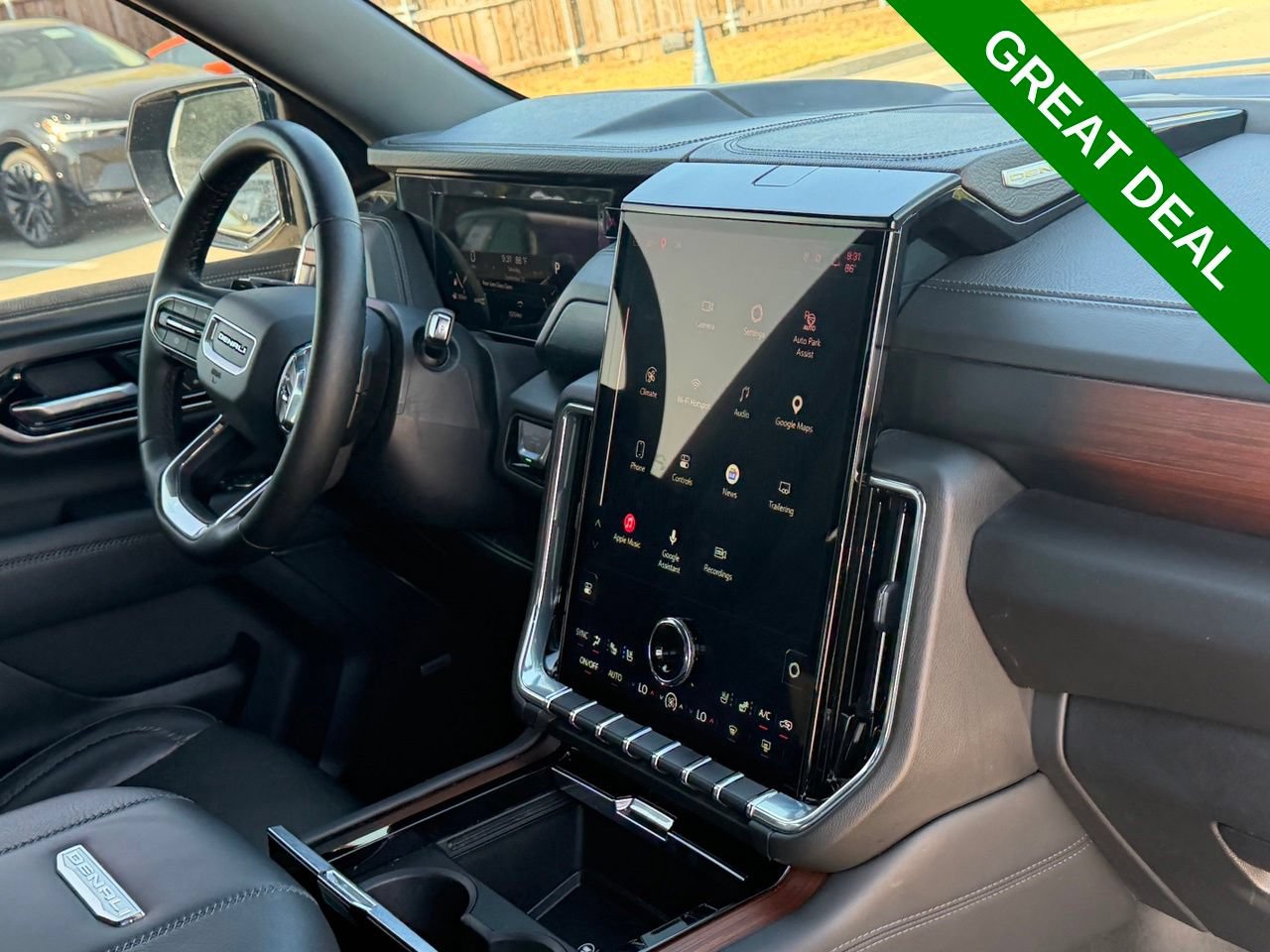 Used 2025 GMC Yukon Denali AWD/4WD image 41